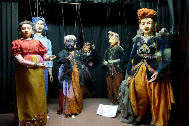puppet museum