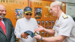 President visits U.S. naval ship USS Blue Ridge