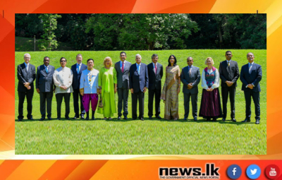 Ten newly appointed Ambassadors present their credentials to the President in Kandy