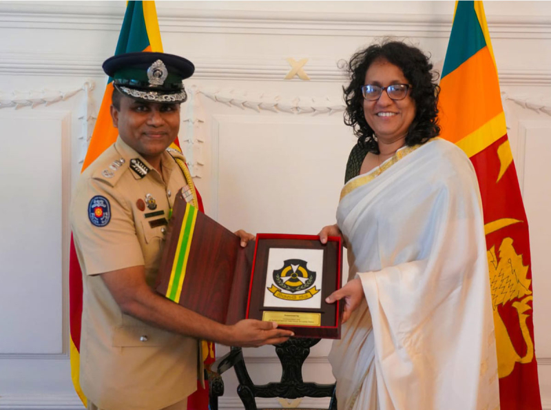 Newly Appointed Special Task Force Commander Meets the Prime Minister