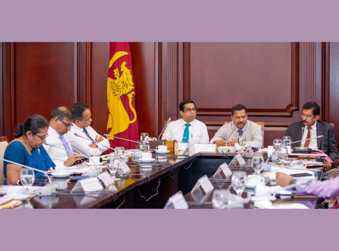 Secretary to the President Meets with Heads of the Health Sector