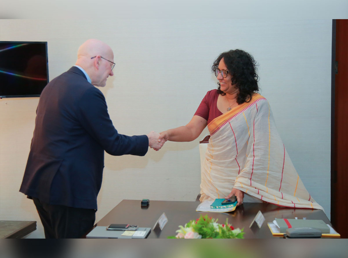 A Meeting Between the Prime Minister and the Gates Foundation