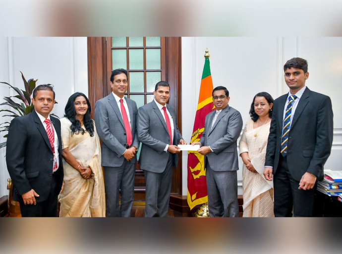CA Sri Lanka Donates Rs. 10 Million to the ‘Rebuilding Sri Lanka’ Fund