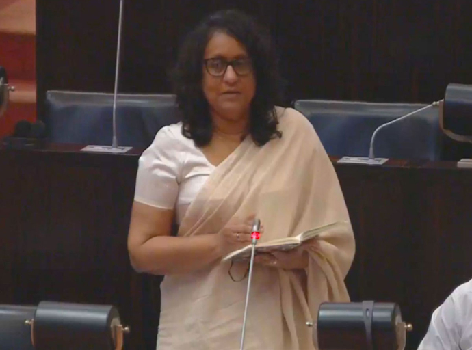 Prompt solutions will be provided for the salary anomalies prevailing within the teacher and principal services - PM 