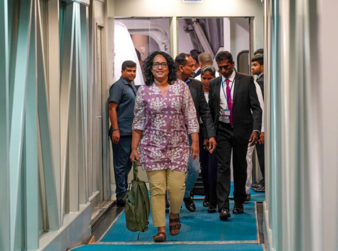 Prime Minister Returns to the country 
