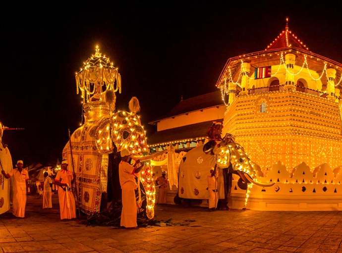 Final Randoli Perahera to Parade Tonight