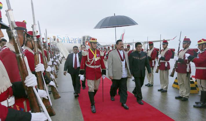 President Rajapaksa Arrives in Bolivia 2