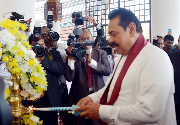 President-Rajapaksa-4