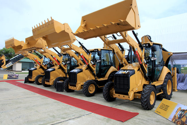 New Utility Vehicles handed over to the Colombo-Municipal Council 02