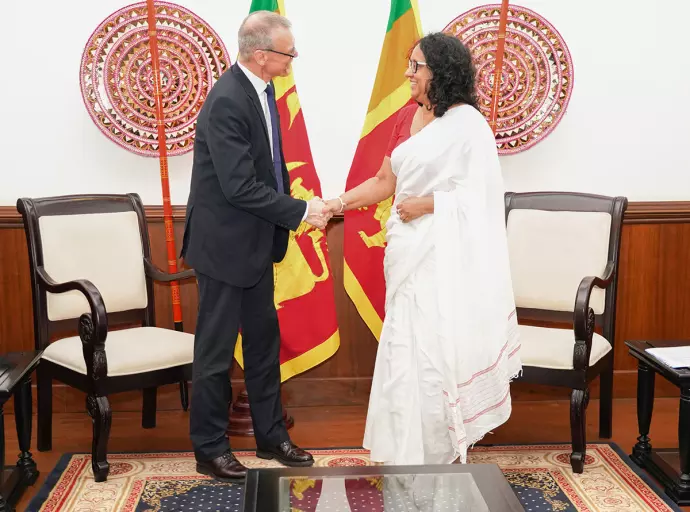 Ambassador of France Pays Courtesy Call on Prime Minister Dr. Harini Amarasuriya