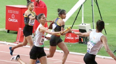 Women’s relay team creates new SL record