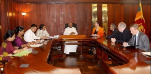 Bipartisan US Congressional Delegation holds discussions in Sri Lanka