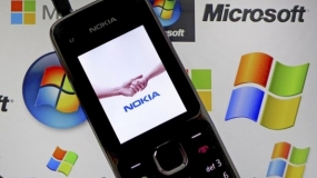 Microsoft and Nokia complete mobile phone unit deal