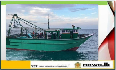 Navy seizes two poaching trawlers in island&#039;s waters