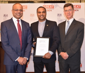Queen recognises Sri Lankan Prashan De Visser with a Commonwealth Points of Light award