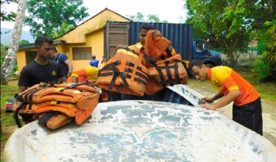 Navy stands at ready amid fears of flood