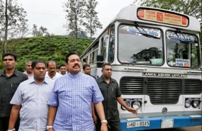 President inspects road clearance work along  Badulla – Bandarawela road