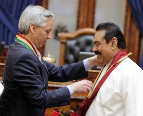 President Rajapaksa Receives Award for Contributions to Peace and Democracy