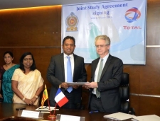 Govt. inks agreement with France's Total for oil exploration in East Coast