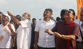 President joins National Kite Festival at Galle Face Green