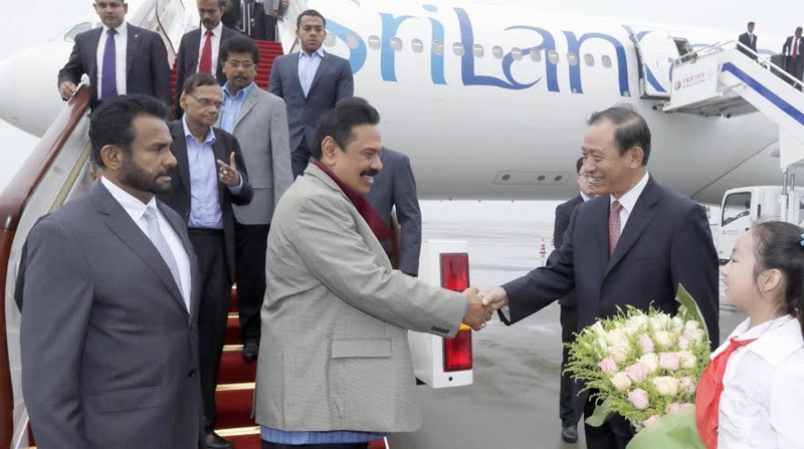 President Rajapaksa Arrives in Shanghai