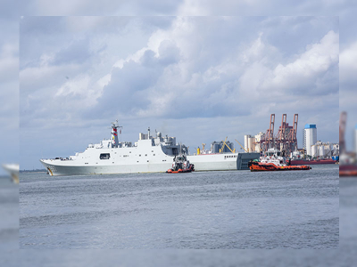 Chinese People&#039;s Liberation Army Navy warships depart island