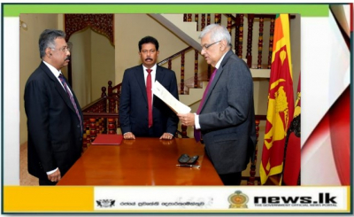 Prime Minister Ranil Wickremesinghe has been sworn in as the Acting President