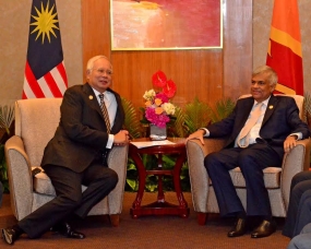 PM meets Malaysian PM
