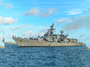 INS Mumbai arrives in Colombo