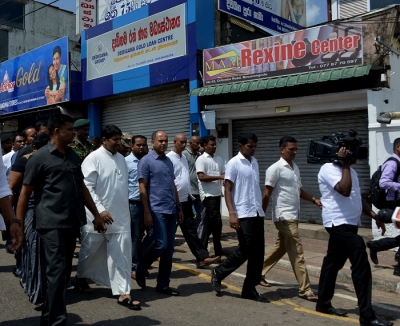 Acting Defence Minister Ruwan Wijewardene inspected the security conditions in Minuwangoda