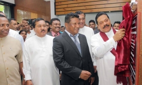 President opens Hotel Camron in Kurunegala