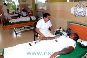 Navy gives blood to Ragama Teaching Hospital