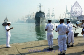 SLNS Samudura enters Colombo port