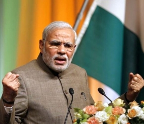Modi stresses on &quot;Make in India&quot; in defence
