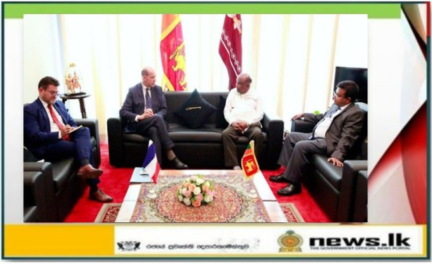 The new Ambassador of France to Sri Lanka pays a courtesy call on the Speaker of Parliament