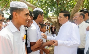 President visits Royal College, Polonnaruwa