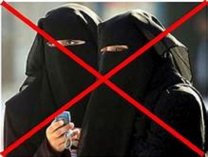 Shiv Sena asks ban burqa in India