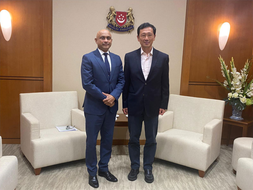 High Commissioner Dissanayake discusses strengthening healthcare ties between Sri Lanka and Singapore with Singaporean Health Minister