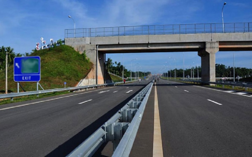 Matara-Beliatta Expressway to be vested by February