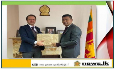 Honorary Consuls of Sri Lanka and Sri Lankans living in Ankara donated medical equipment to support GOSL effort