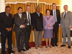 Sri Lankan Speaker Chamal meets Parliamentarians in the UK