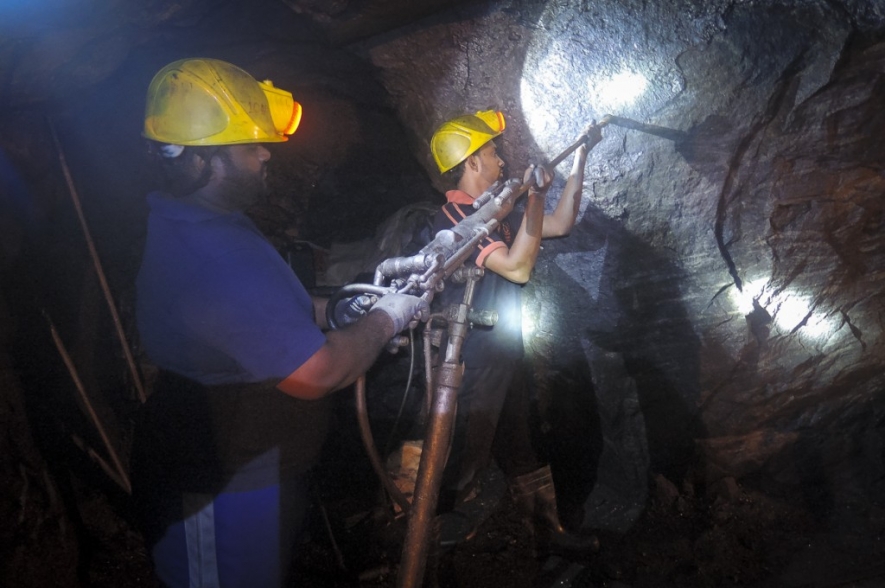 Govt to increase share of mining in GDP