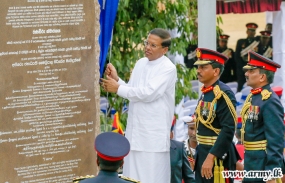 South Asia&#039;s largest Cenotaph  unveiled in Panagoda