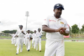 Herath wraps up historic Sri Lanka win in first Test