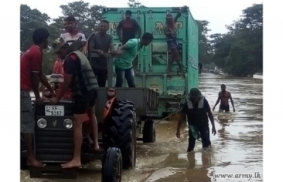 Army Troops Rescue &amp; Relocate Stranded and Affected Civilians