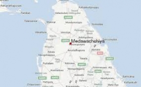 Government to develop Medawachchiya Schools