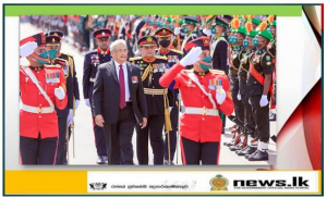 HE the President Refreshes Memories in Fort, Gajaba Regiment on Army Day