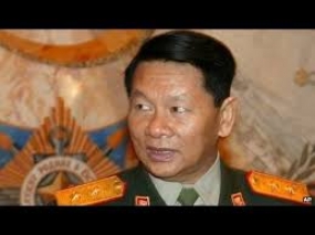 Laos Deputy PM Douangchay Phichit dies in plane crash