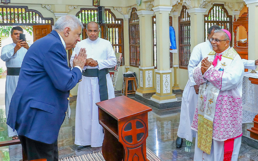 President meets the Bishop of Mannar
