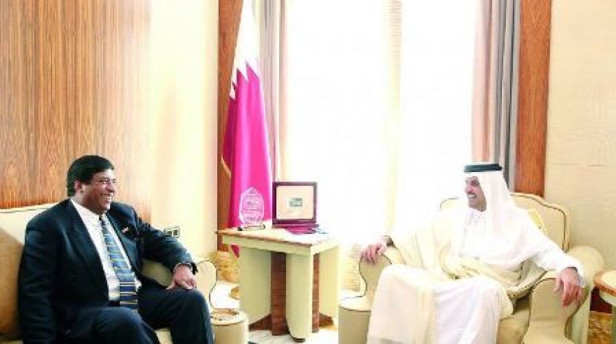 Foreign Minister meets Emir of Qatar